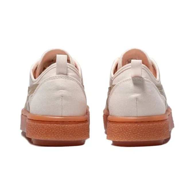 Court Trail Sneakers Lichtroze “Light Pink Khaki”