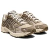 GEL-1130 “Brown White”