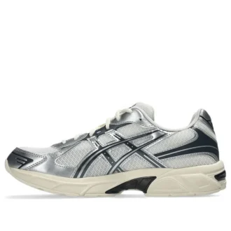 GEL-1130 “Cream Carrier Grey”