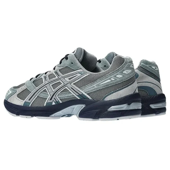 GEL-1130 “Steel Grey Sheet Rock”