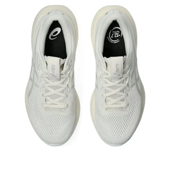 Gel-Cumulus 28 “Cream Glacier Grey”