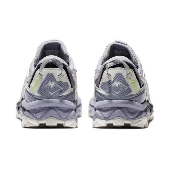 GEL-FujiTrabuco 8 “Grey White”