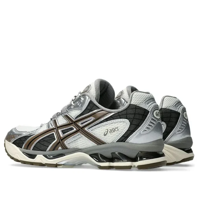 Gel-Nimbus 10.1 “Cream Pure Silver”