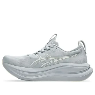 Gel-Nimbus 28 “Piedmont Grey Cream”