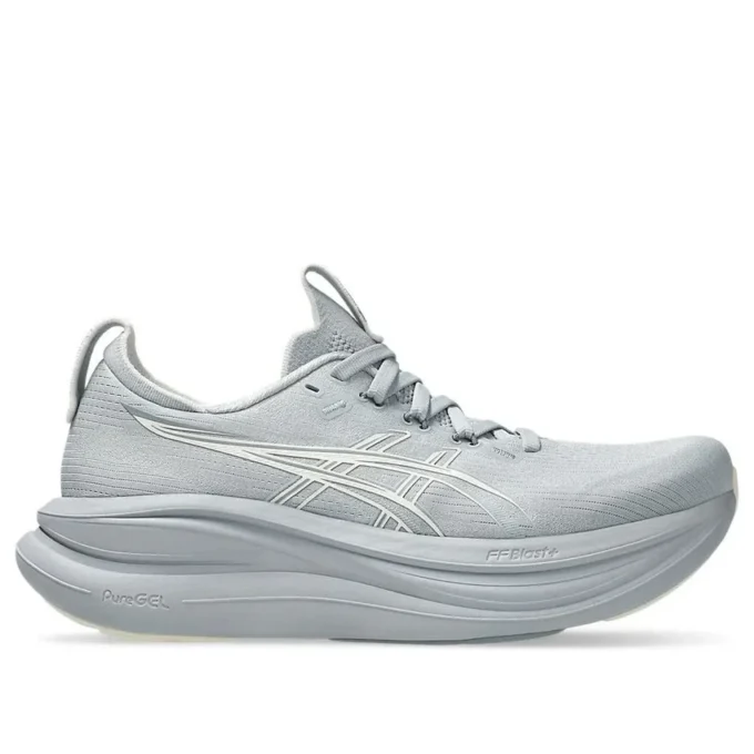 Gel-Nimbus 28 “Piedmont Grey Cream”