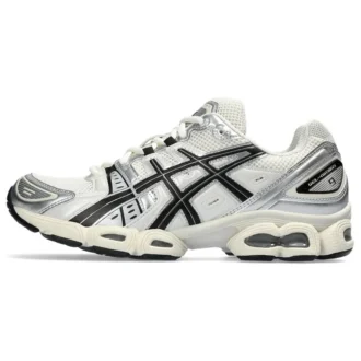 Gel-Nimbus 9 “Crème Zwart”