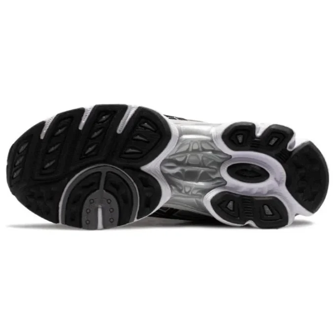 Gel-Nimbus 9 “Graphite Grey Silver”