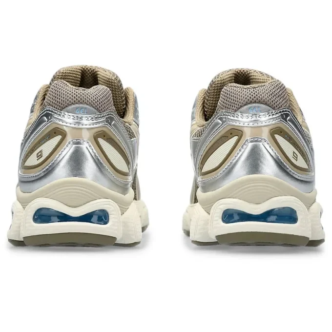 Gel-Nimbus 9 “Pepper Wood Crepe”