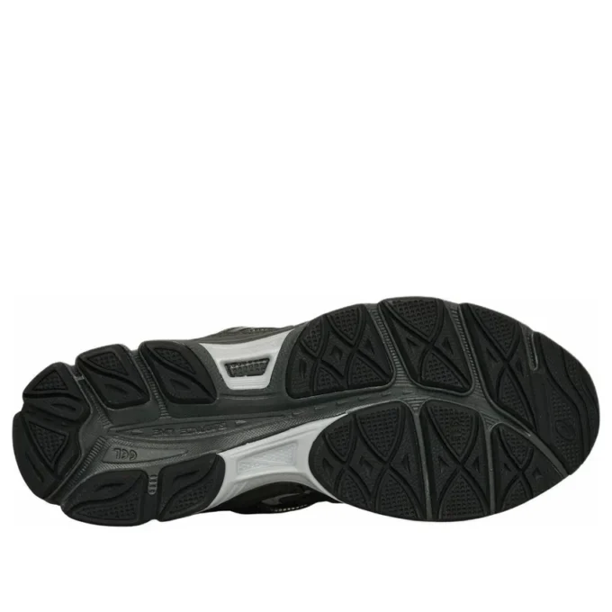 GEL-NYC Utility “Obsidian Grey Carbon”