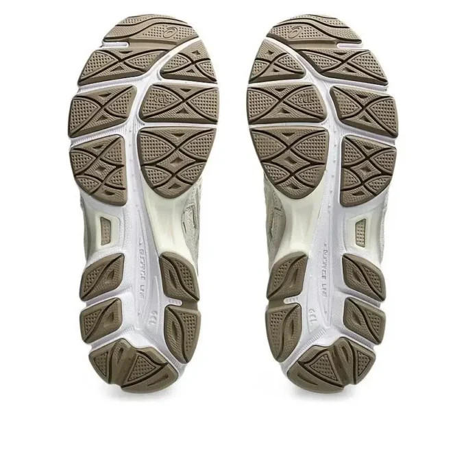 GEL-NYC “White Feather Grey”