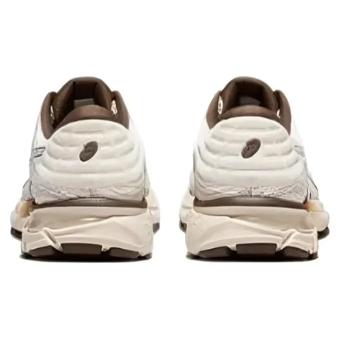 Gel-Pursue 7 schoenen “Wit Bruin”