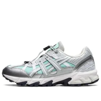GEL-Sonoma 15-50 x Matin Kim “Oasis Green”