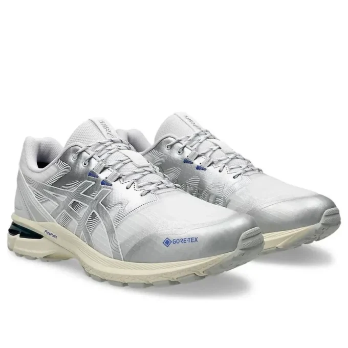 Gel-Terrain Gore-Tex “White Pure Silver”