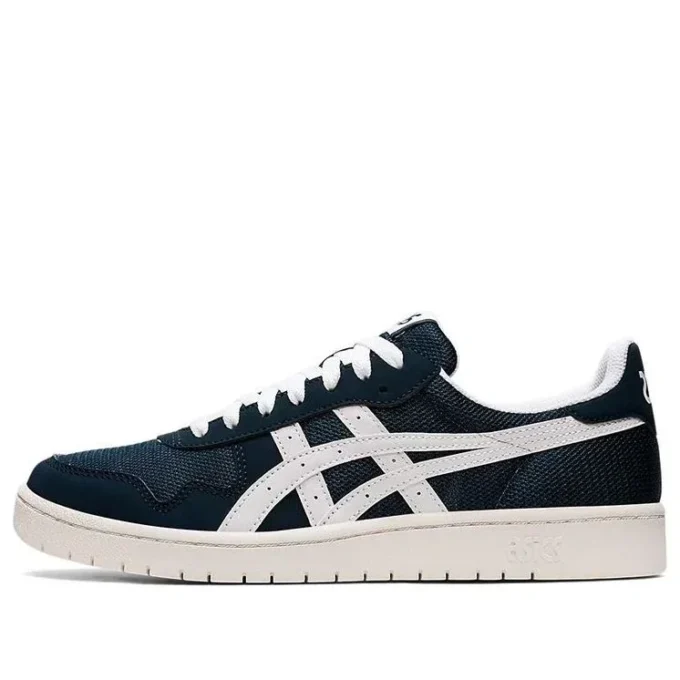 Japan S “French Blue White”
