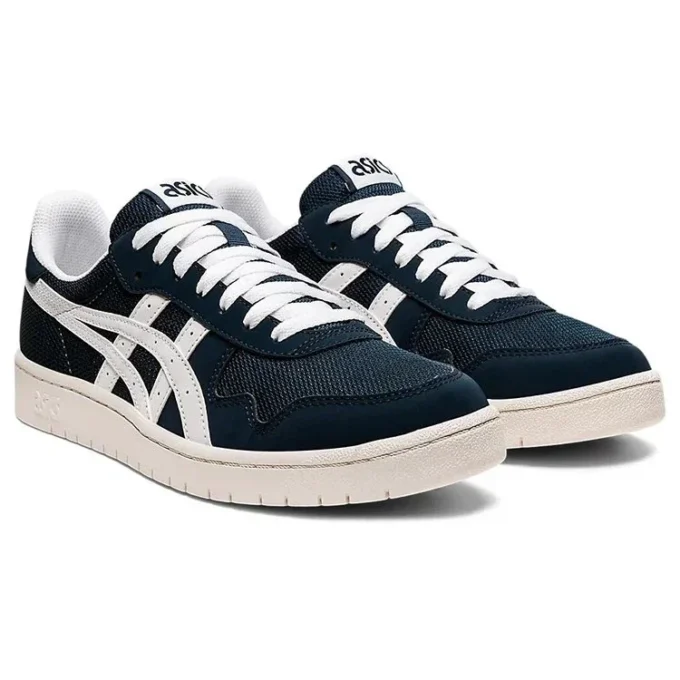 Japan S “French Blue White”