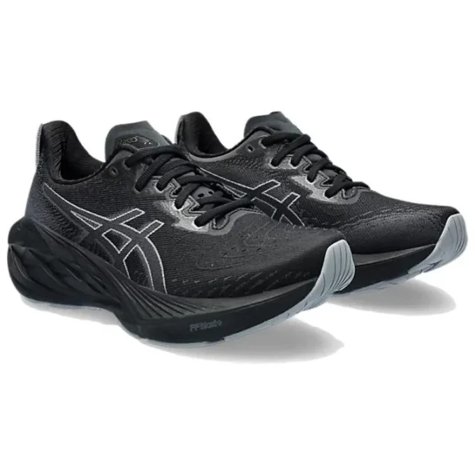 Novablast 4 “Black Graphite Grey”