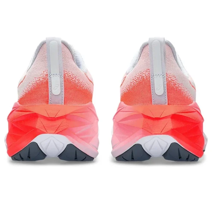 Novablast 4 “White Sunrise Red”
