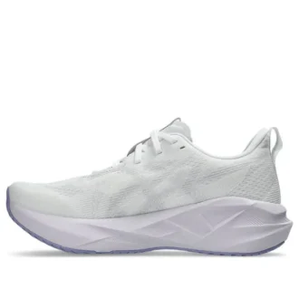 Novablast 5 D Wide “White Lilac Hint”