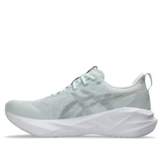 Novablast 5 “Pure Aqua Seal Grey”