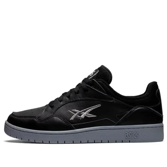 Skycourt “Black Carrier Grey”