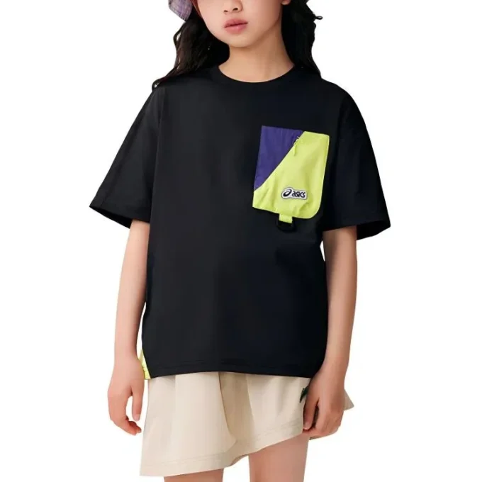 T-shirt met logo-opgestikte zak “Black”